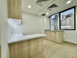 Mount Elizabeth Hospital (D9), Retail #483765981